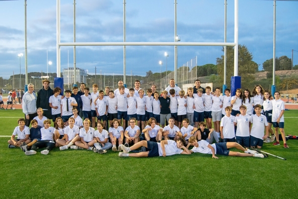 El Club de Rugby Sant Cugat continua creixent i presenta 18 equips i prop de 500 jugadors i jugadores